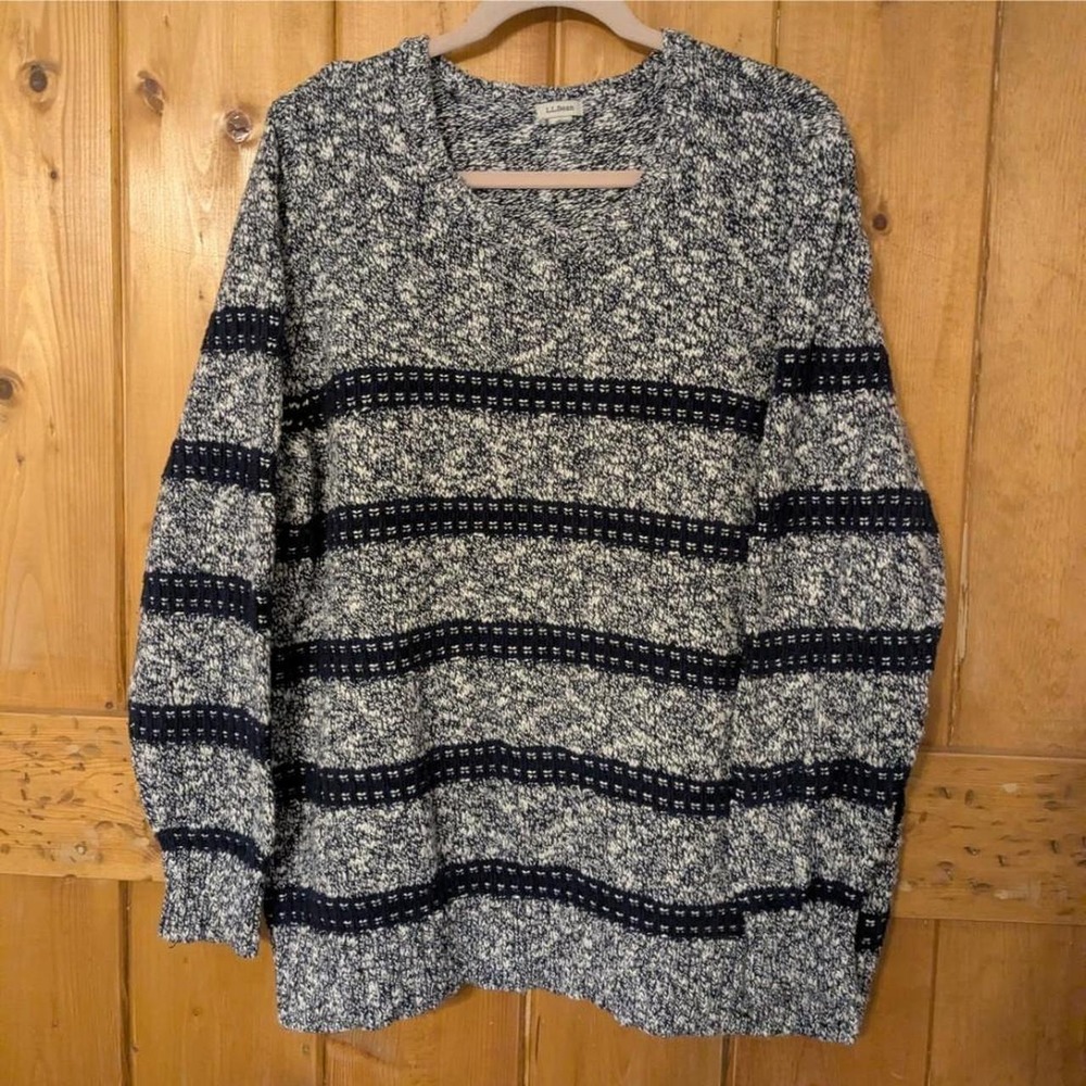 L.L.Bean vintage navy & white striped sweater